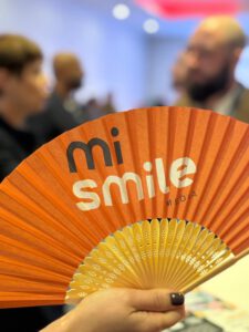 MiSmile Media branded fan