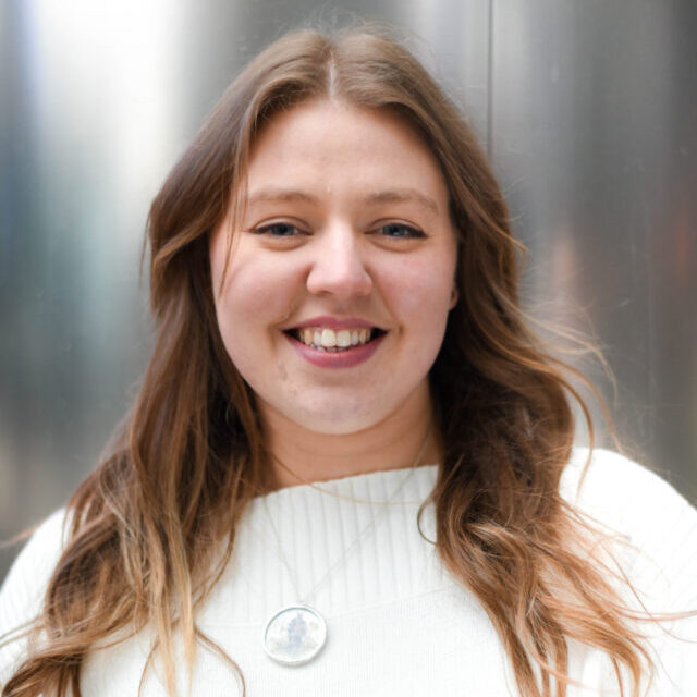 https://www.mismile.media/wp-content/uploads/2025/10/Daisy-George-e1760457396971.jpg